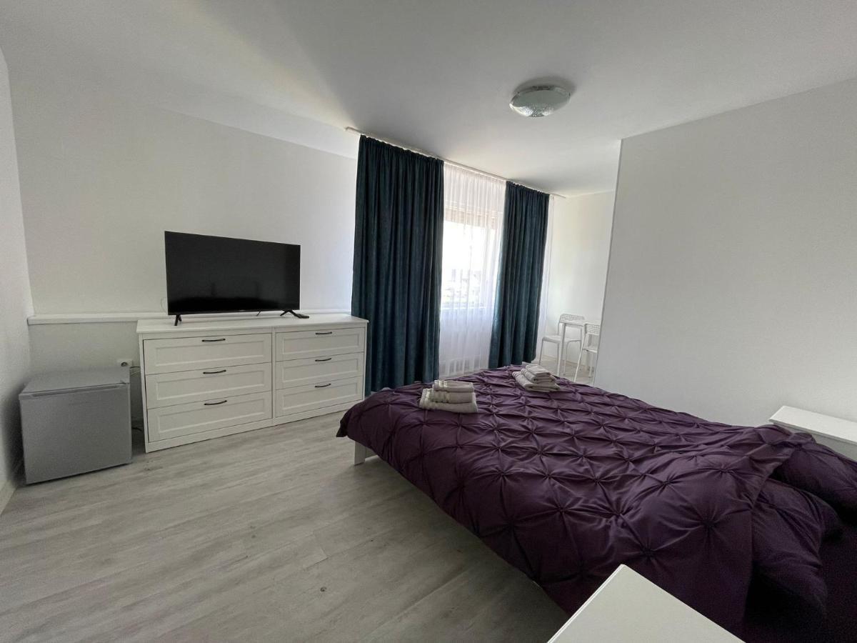 Eva'S Rooms Targu Mures Exterior photo